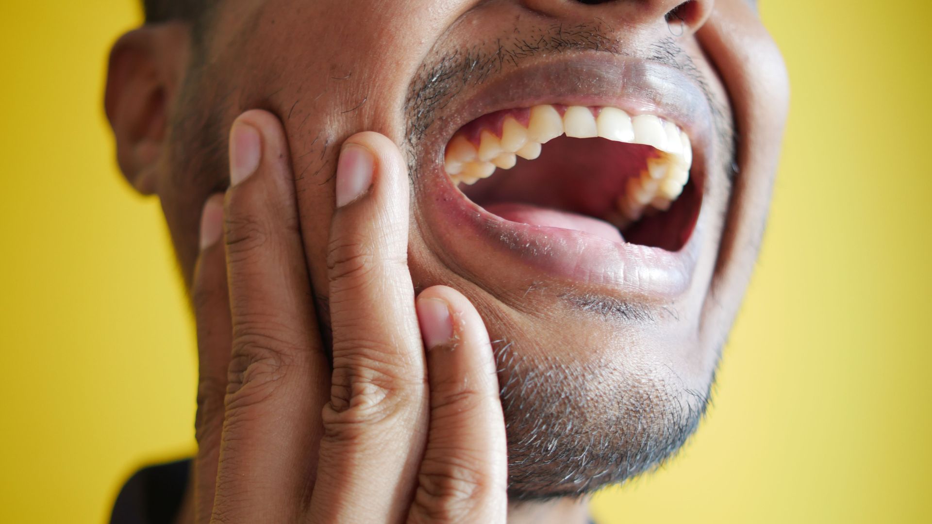 Article : Mal aux oreilles et dents : pourquoi ces douleurs sont liées ?